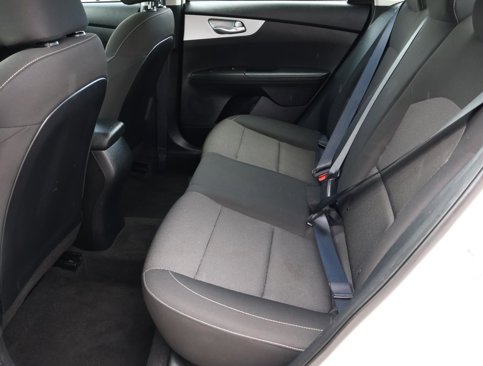 Used 2024 Kia Forte LXS image 19