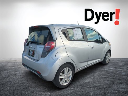 Used 2015 Chevrolet Spark LT image 3