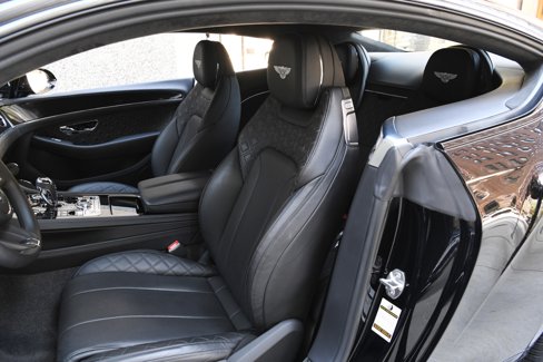 Used 2022 Bentley Continental GT image 9