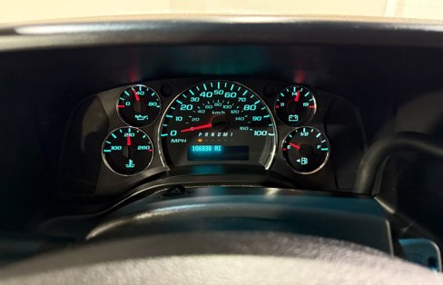 Used 2018 Chevrolet Express 3500 image 8