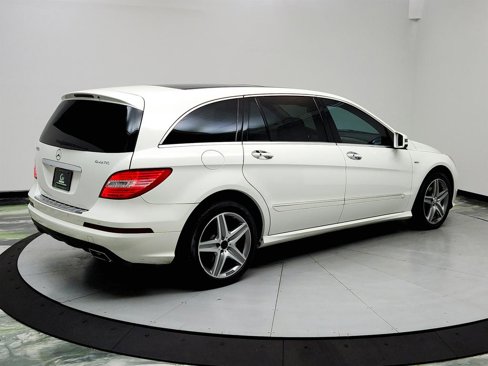 Used 2012 Mercedes-Benz R 350 4MATIC image 5