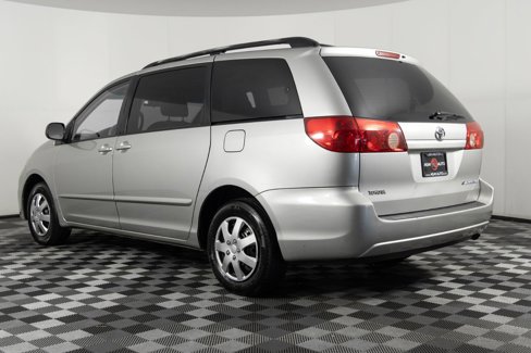 Used 2008 Toyota Sienna LE image 4
