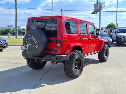 Used 2014 Jeep Wrangler Unlimited Rubicon image 24