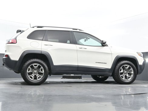 Used 2019 Jeep Cherokee Trailhawk image 49