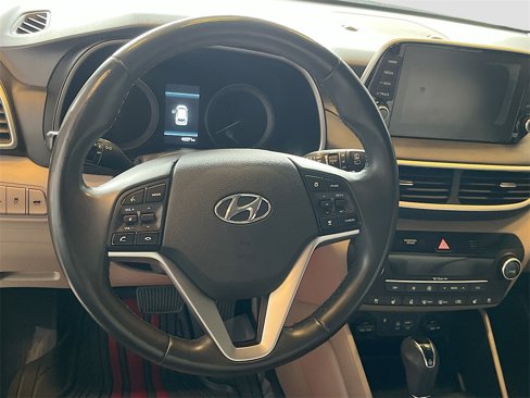 Used 2019 Hyundai Tucson Ultimate w/ Cargo Package image 11