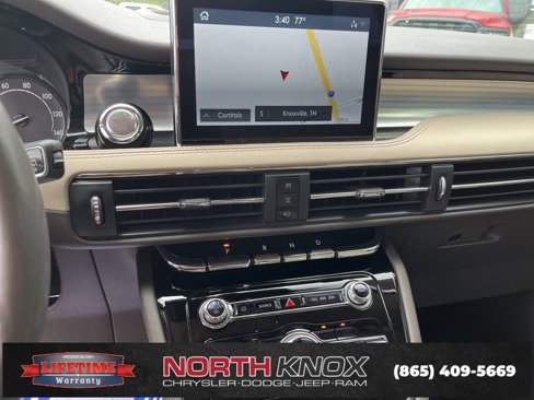 Used 2021 Lincoln Corsair FWD w/ Premium Package image 10