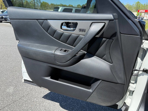 Used 2013 INFINITI FX37 Limited Edition image 17