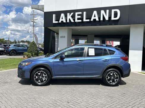 Used 2018 Subaru Crosstrek 2.0i Premium w/ Eyesight System image 3