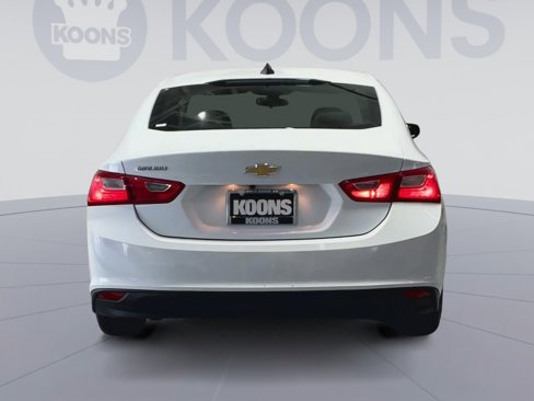 Used 2022 Chevrolet Malibu LS image 10