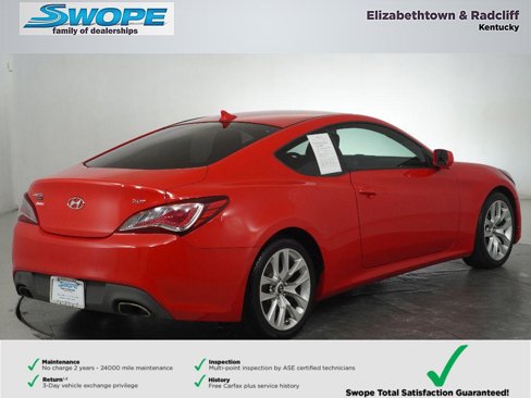 Used 2013 Hyundai Genesis 2.0T image 3