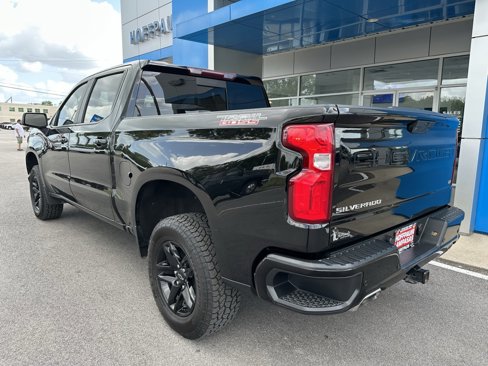 Used 2021 Chevrolet Silverado 1500 LT Trail Boss w/ Convenience Package II image 6