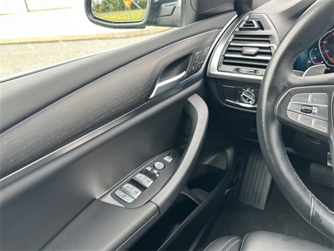 Certified 2023 BMW X3 xDrive30i w/ Premium Package image 32