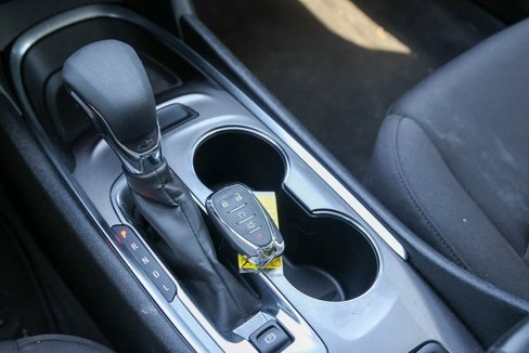 Used 2022 Chevrolet Malibu LT image 20