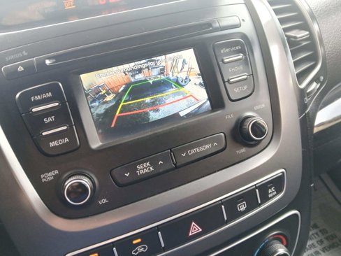 Used 2015 Kia Sorento LX image 14
