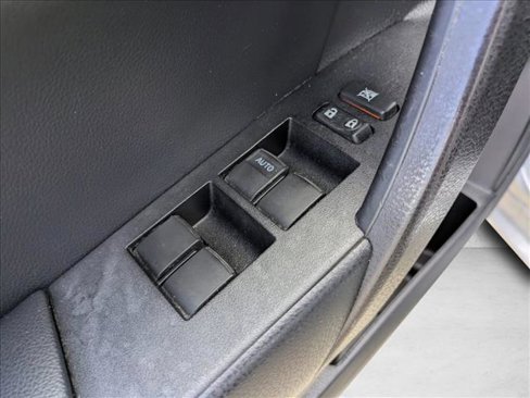 Used 2014 Toyota Corolla S image 12