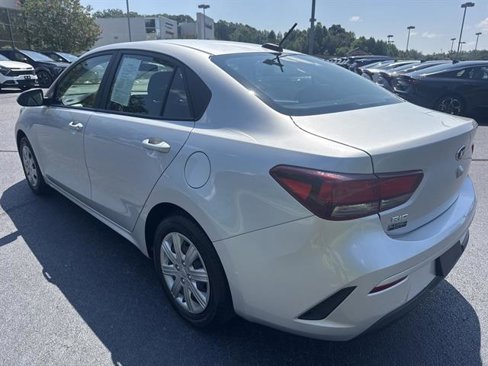 Certified 2021 Kia Rio S image 7