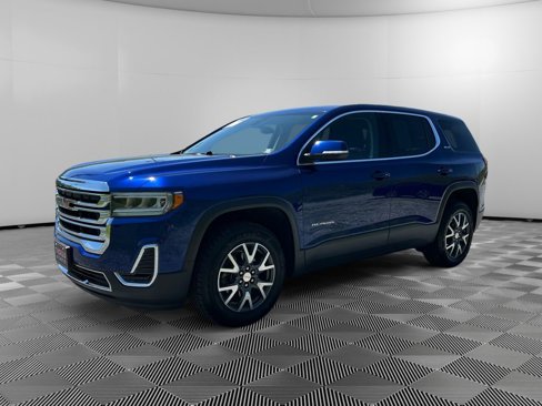 Used 2023 GMC Acadia SLE image 3
