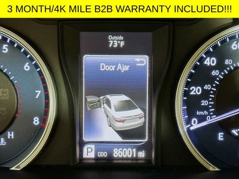 Used 2016 Toyota Camry LE image 12