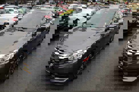 Used 2017 Honda Civic LX-P image 4