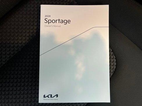Used 2024 Kia Sportage LX image 27