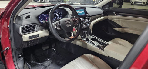 Used 2018 Honda Accord Touring image 15