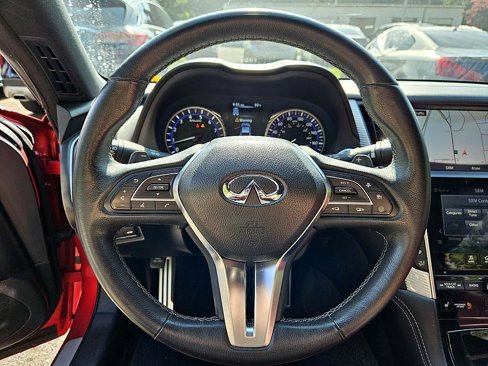 Used 2017 INFINITI Q60 Red Sport 400 image 26