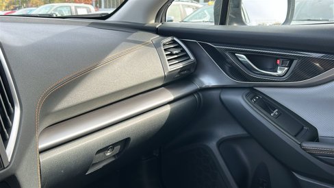 Used 2019 Subaru Crosstrek 2.0i Limited w/ Moonroof Package w/Navigation image 20