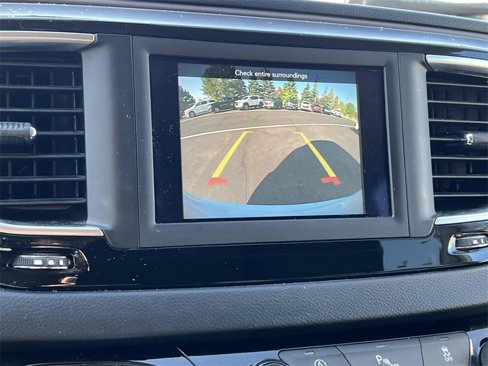 Used 2019 Chrysler Pacifica Touring Plus w/ Tire & Wheel Group image 22