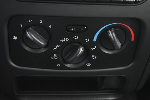 Used 2004 Jeep Liberty Sport w/ PWR Convenience Group image 23