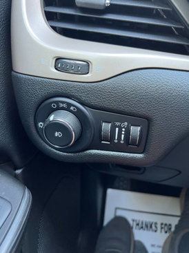 Used 2014 Jeep Cherokee Latitude image 23
