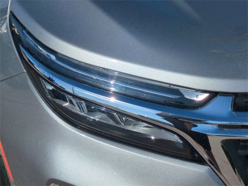 Used 2023 Chevrolet Equinox LT image 9