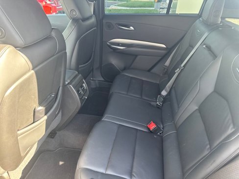 Used 2023 Cadillac XT4 Premium Luxury w/ Technology Package image 10