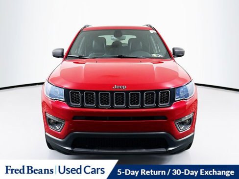 Certified 2021 Jeep Compass 80th Special Edition w/ Sun and Sound Group image 2