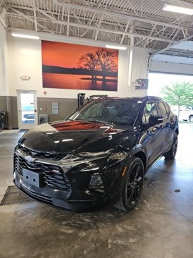 Used 2022 Chevrolet Blazer RS w/ Enhanced Convenience Package image 2