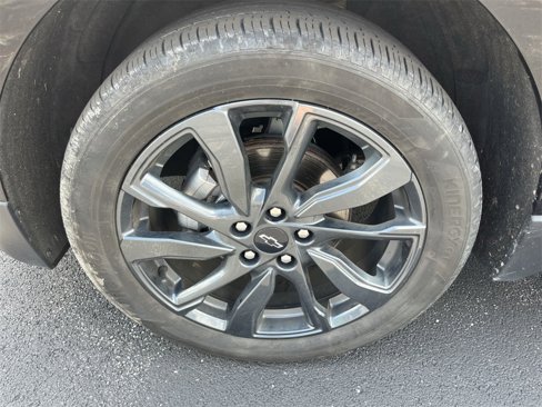 Used 2023 Chevrolet Equinox RS w/ LPO, Floor Liner Package image 32