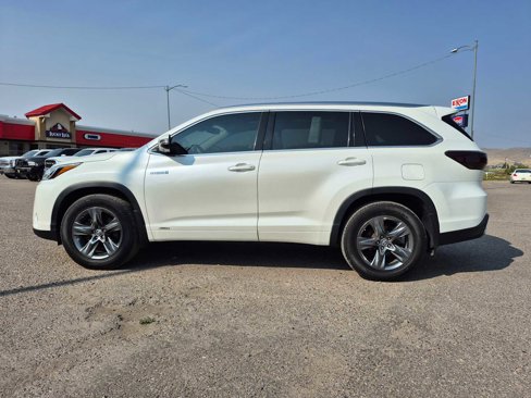 Used 2017 Toyota Highlander Limited Platinum image 7