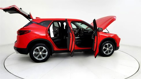 Used 2023 Chevrolet Blazer LT image 11