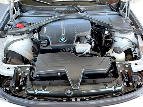 Used 2014 BMW 320i xDrive Sedan image 14