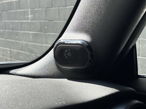 Used 2019 MINI Cooper S w/ Signature Upholstery Package image 28