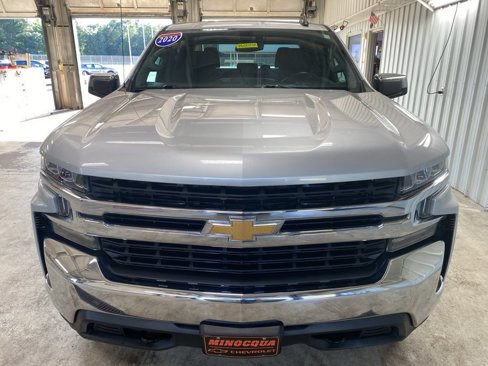 Used 2020 Chevrolet Silverado 1500 LT w/ All-Star Edition image 6
