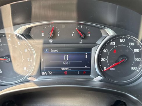Used 2023 GMC Terrain SLE w/ Elevation Edition image 29