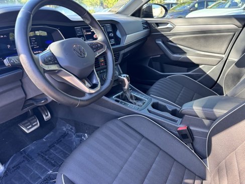 Certified 2023 Volkswagen Jetta Sport image 18