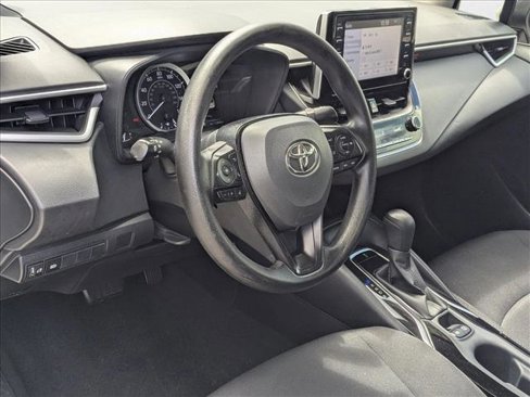 Used 2020 Toyota Corolla LE image 9