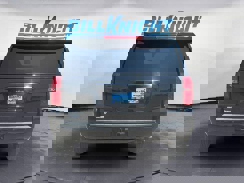 Used 2017 Chevrolet Tahoe 4WD image 4