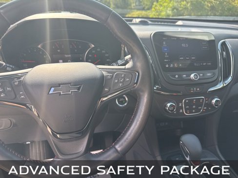 Used 2022 Chevrolet Equinox RS w/ Infotainment Package image 2