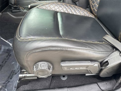 Used 2021 Jeep Wrangler Unlimited Sahara image 23