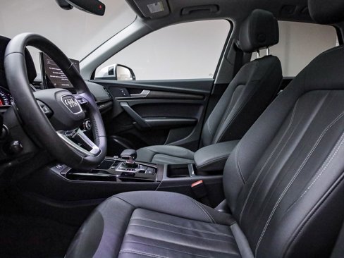 Used 2022 Audi Q5 2.0T Premium w/ Convenience Package image 19