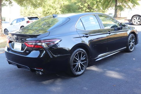 Used 2023 Toyota Camry SE image 8