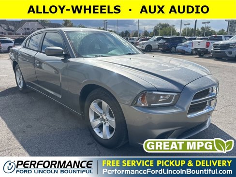 Used 2012 Dodge Charger SE image 1