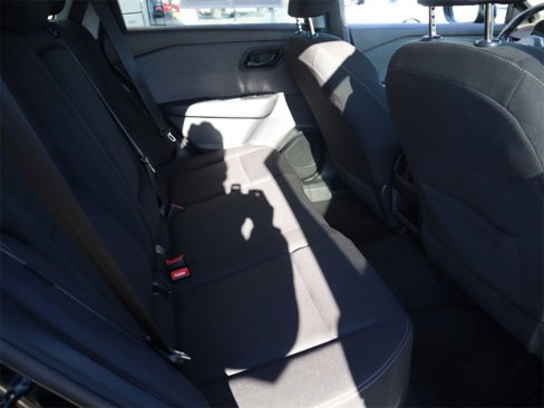 Certified 2023 Nissan Rogue S image 25